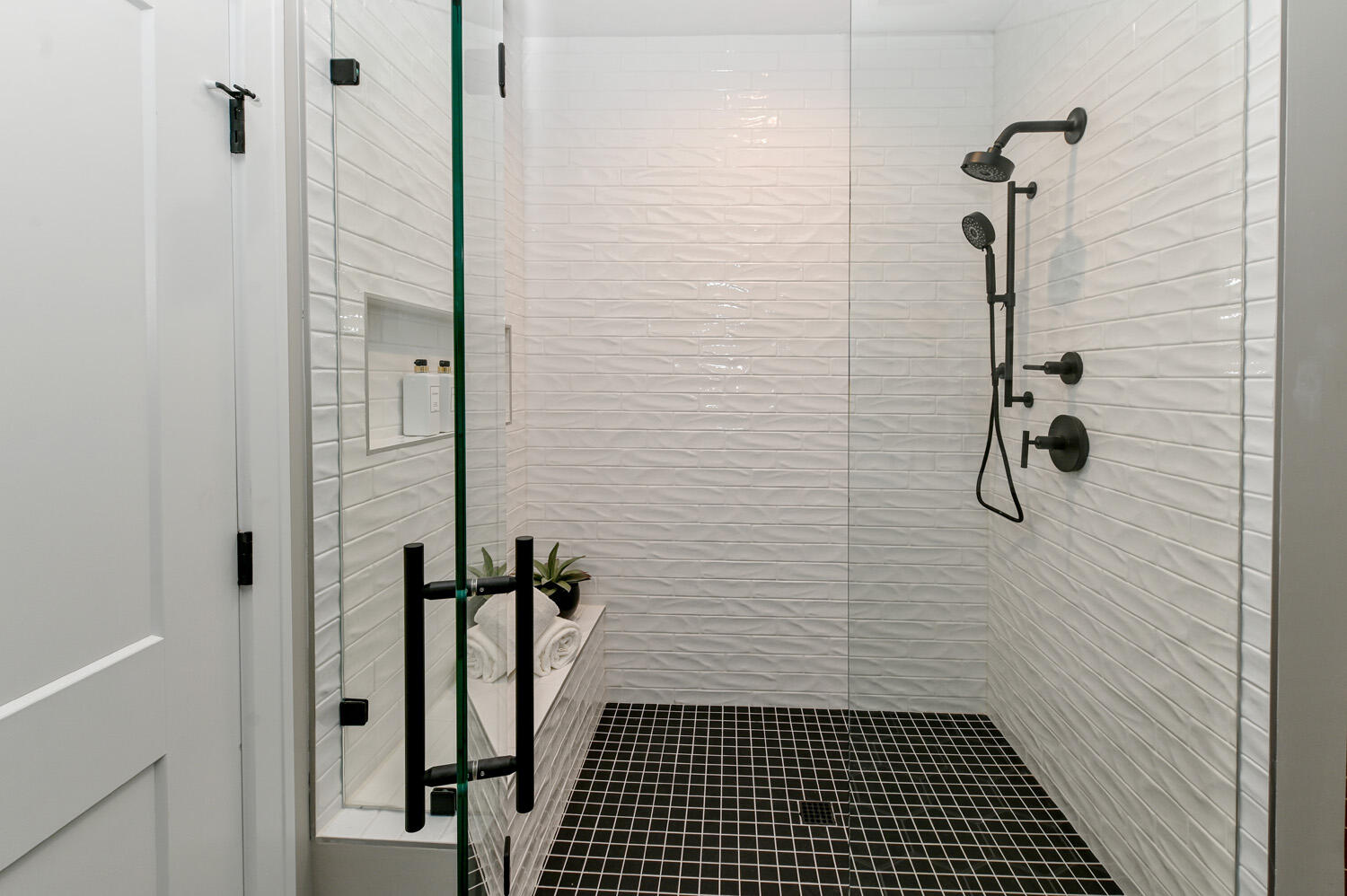 142 W 13th Street, Lot 17