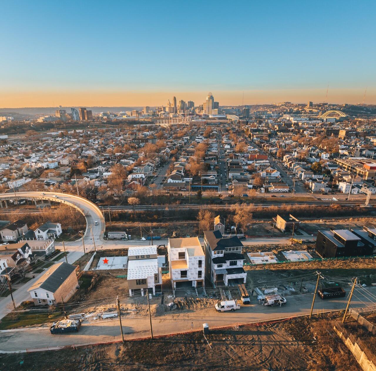 142 W 13th Street, Lot 17