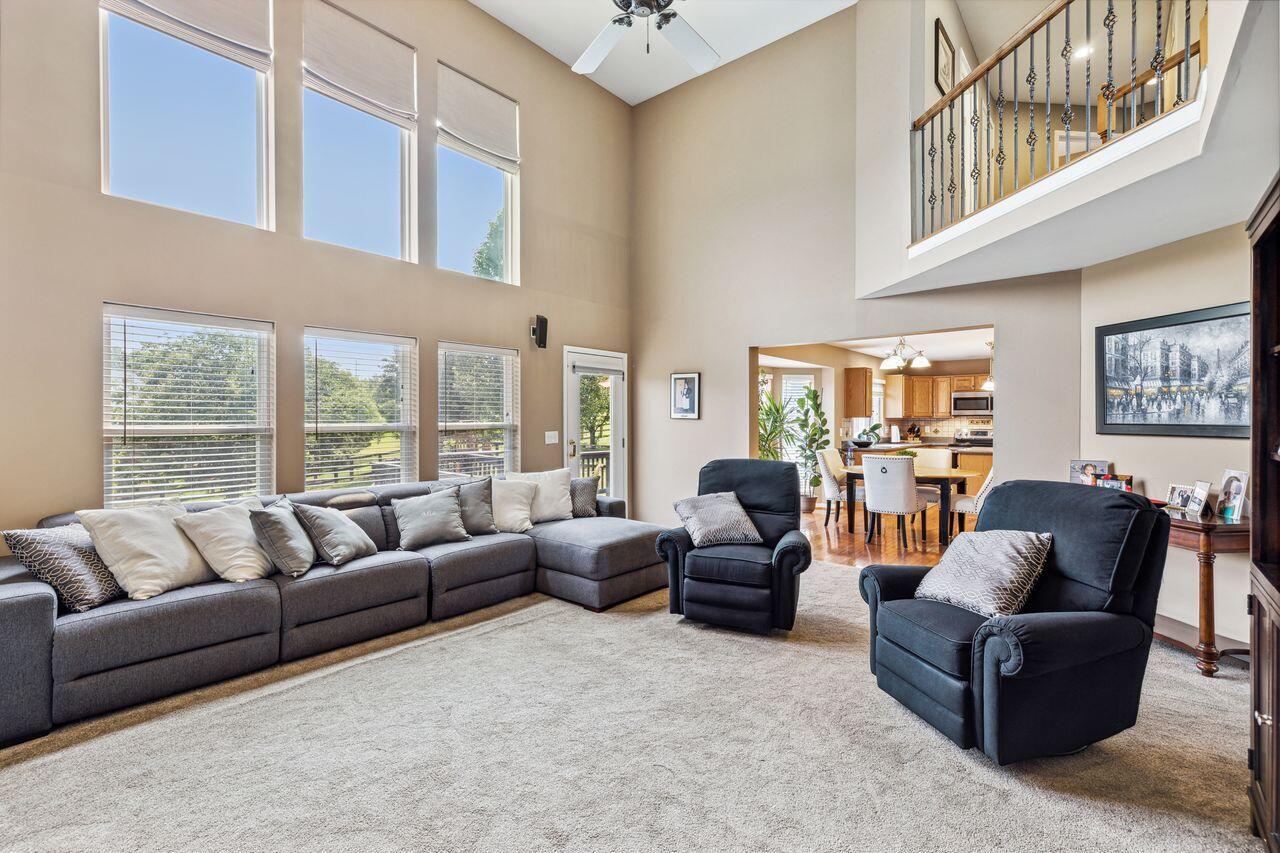 1858 Knollmont Drive