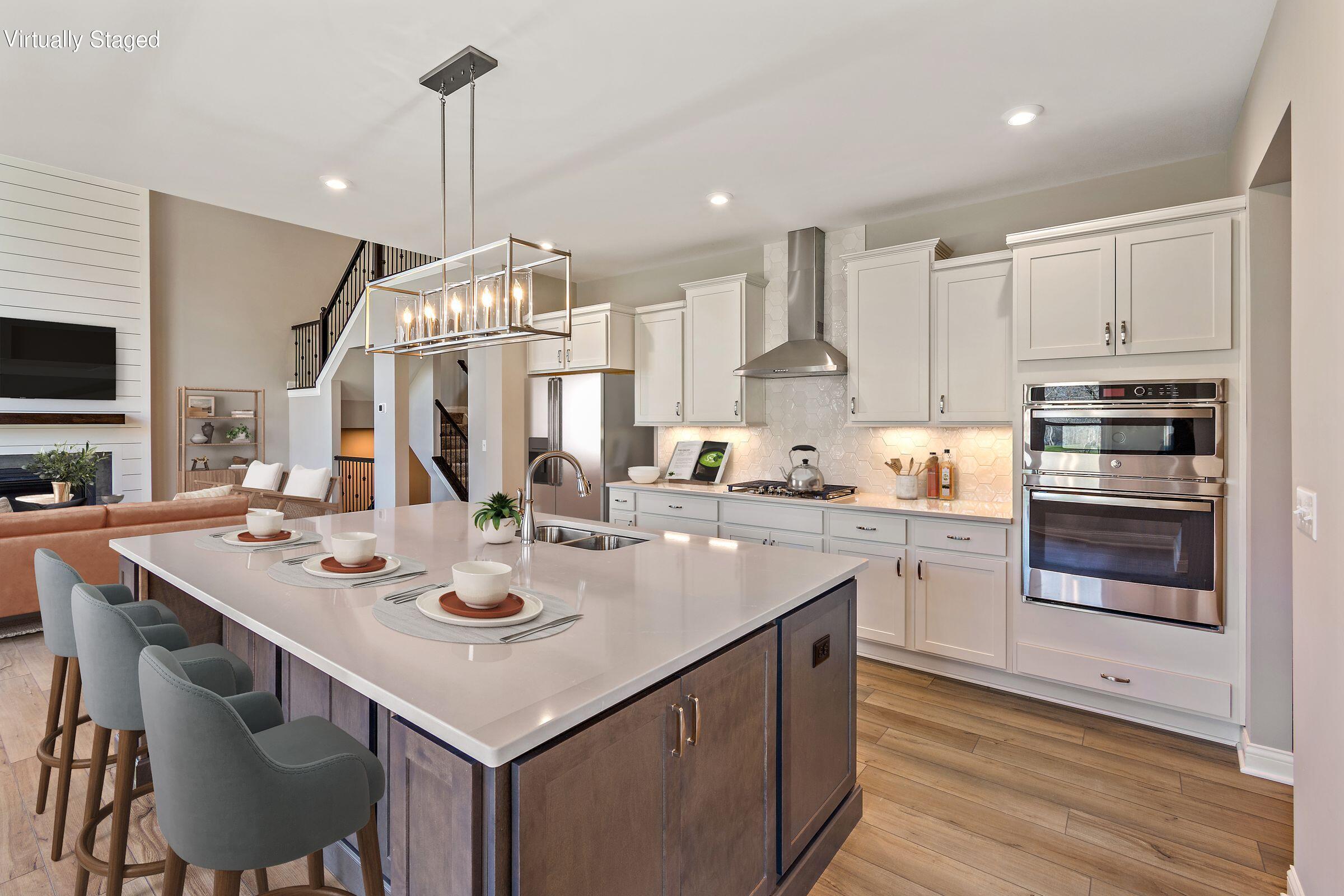 1600 Starlight Court