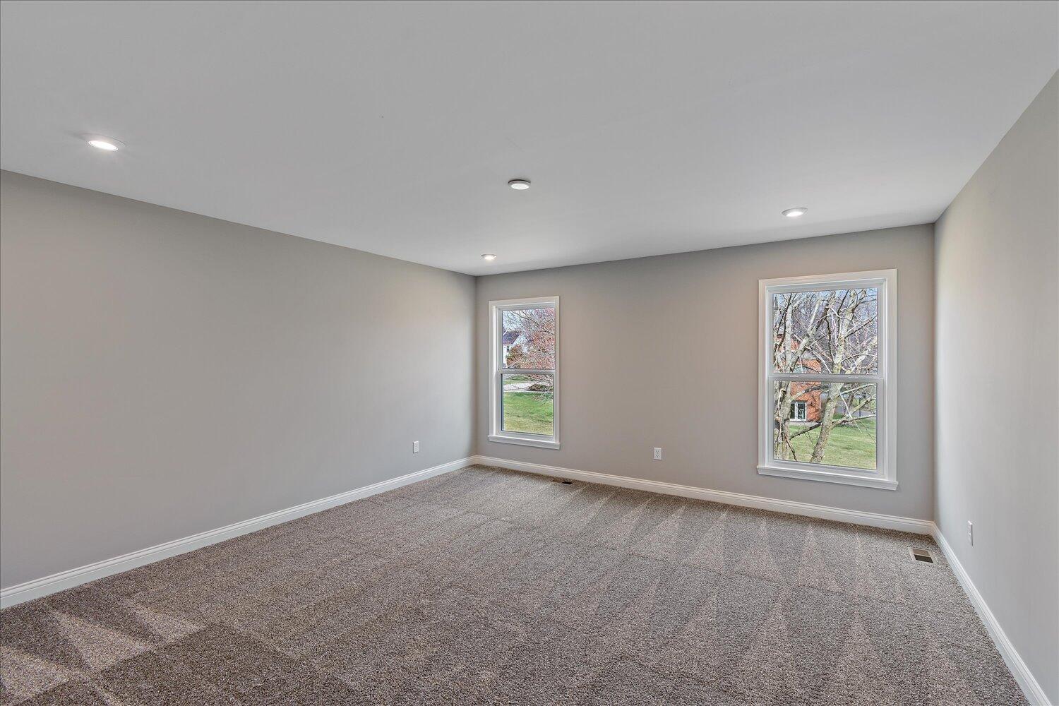 1600 Starlight Court