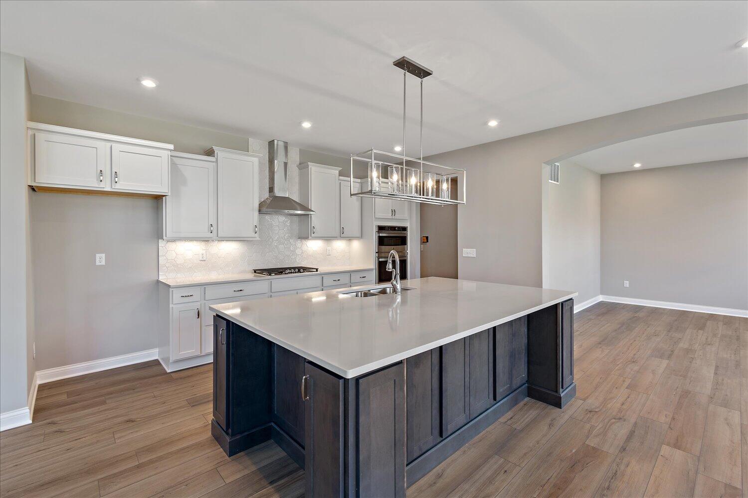 1600 Starlight Court