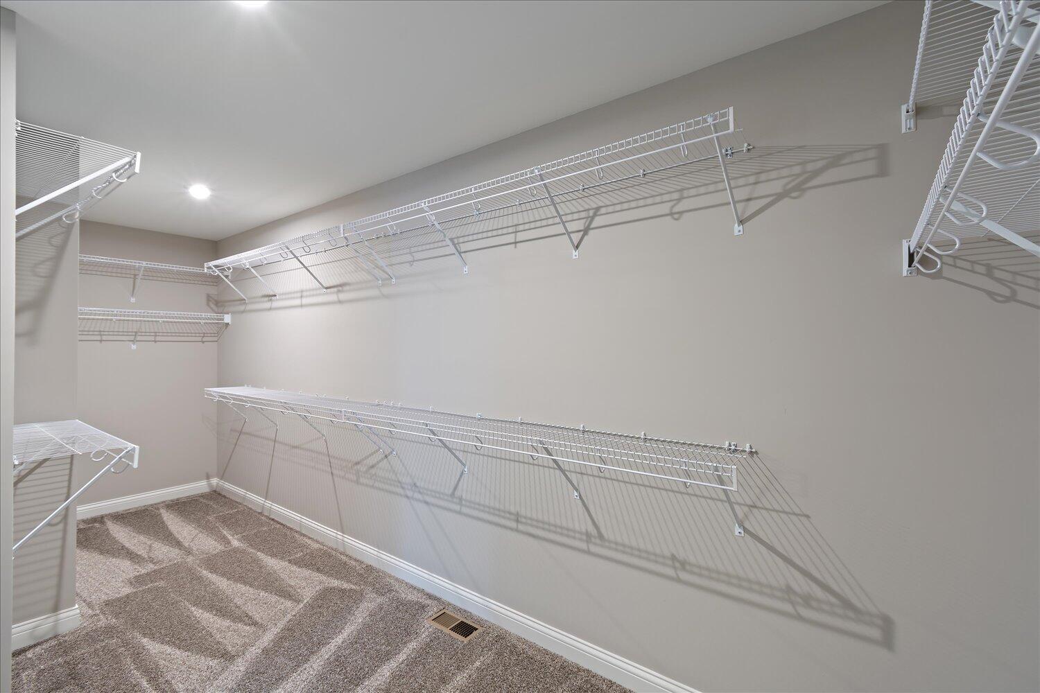 1600 Starlight Court