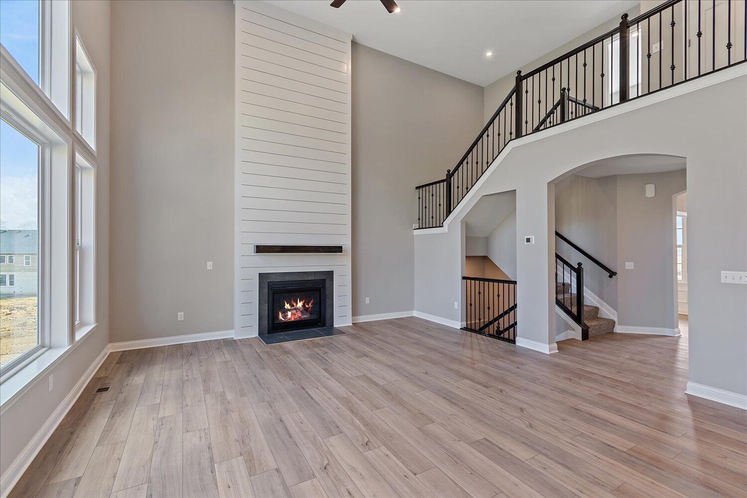 1600 Starlight Court