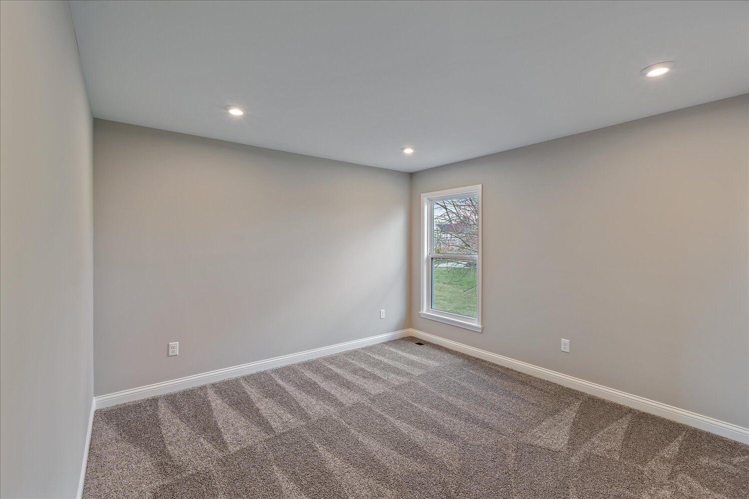 1600 Starlight Court