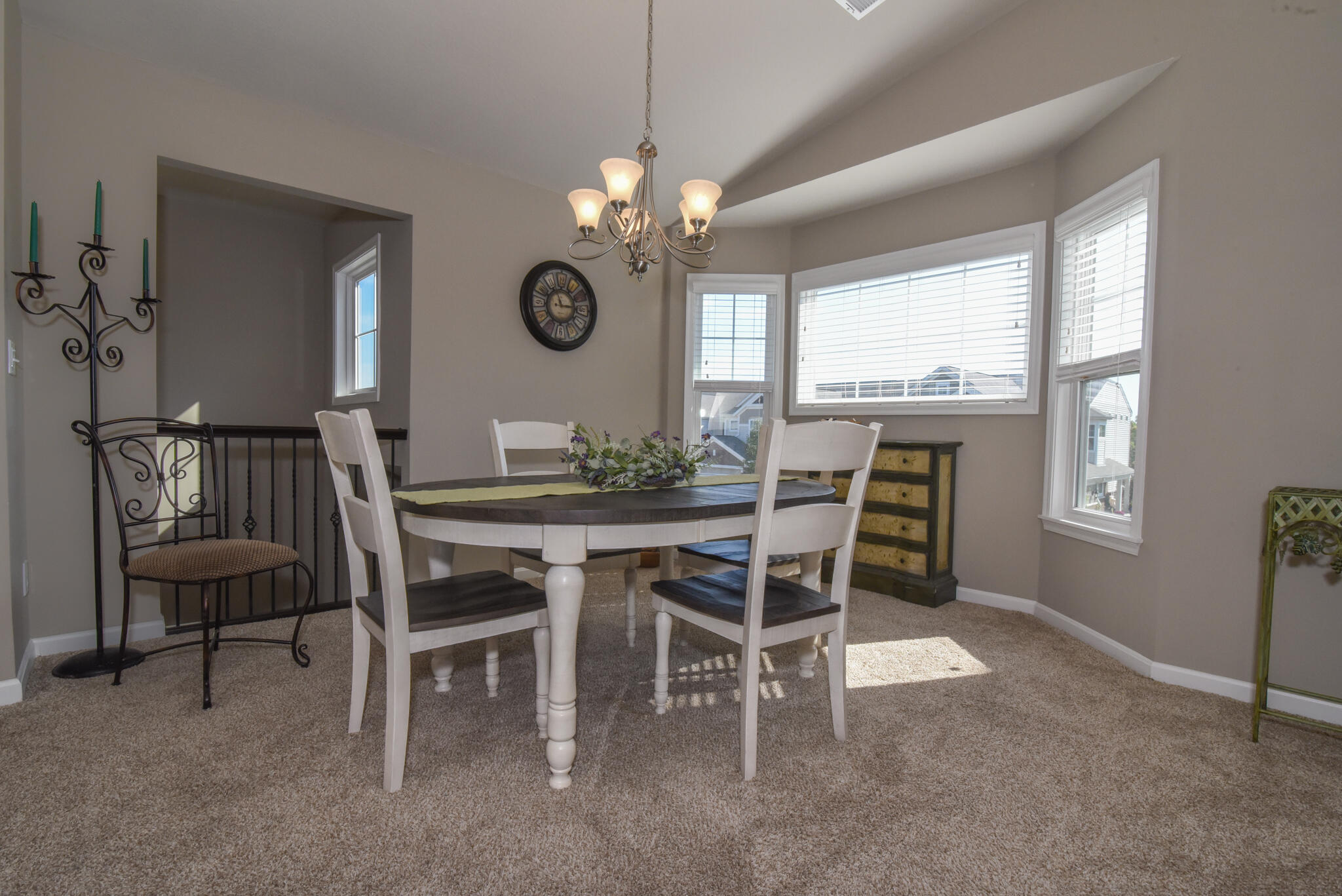 3005 Lodge View Court, 301