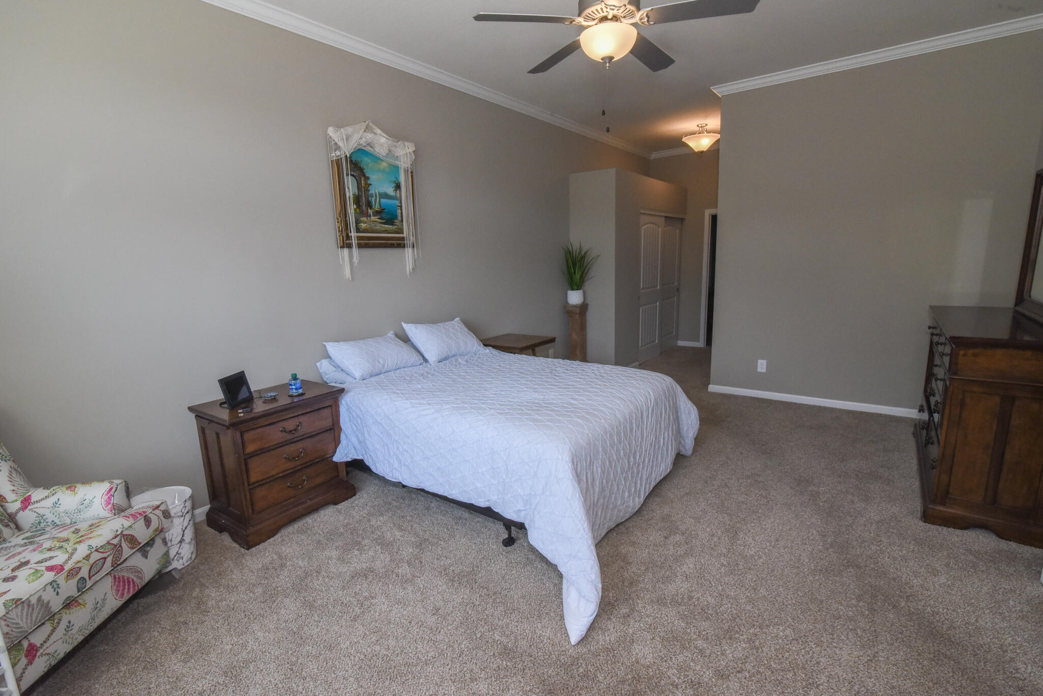 3005 Lodge View Court, 301