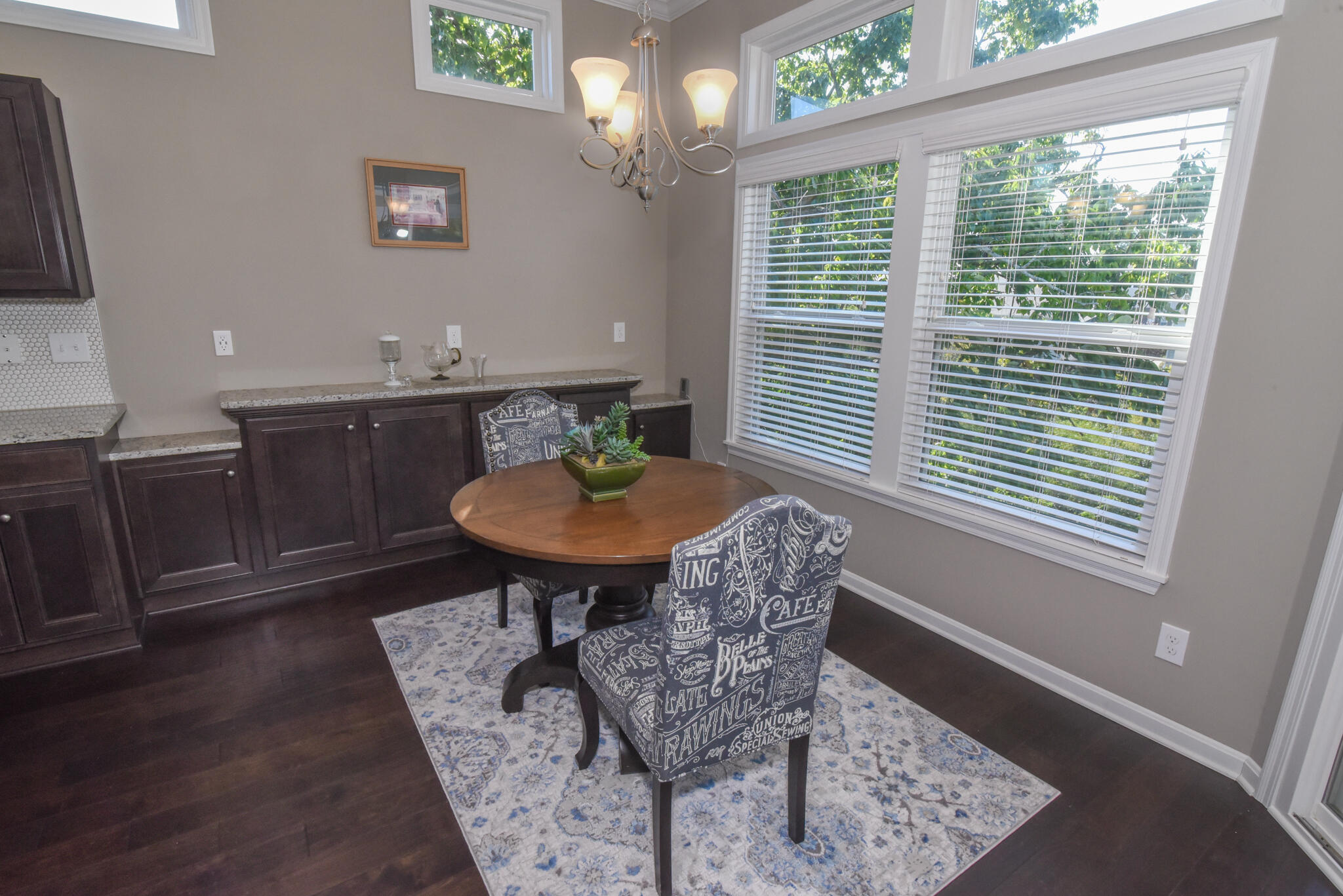 3005 Lodge View Court, 301