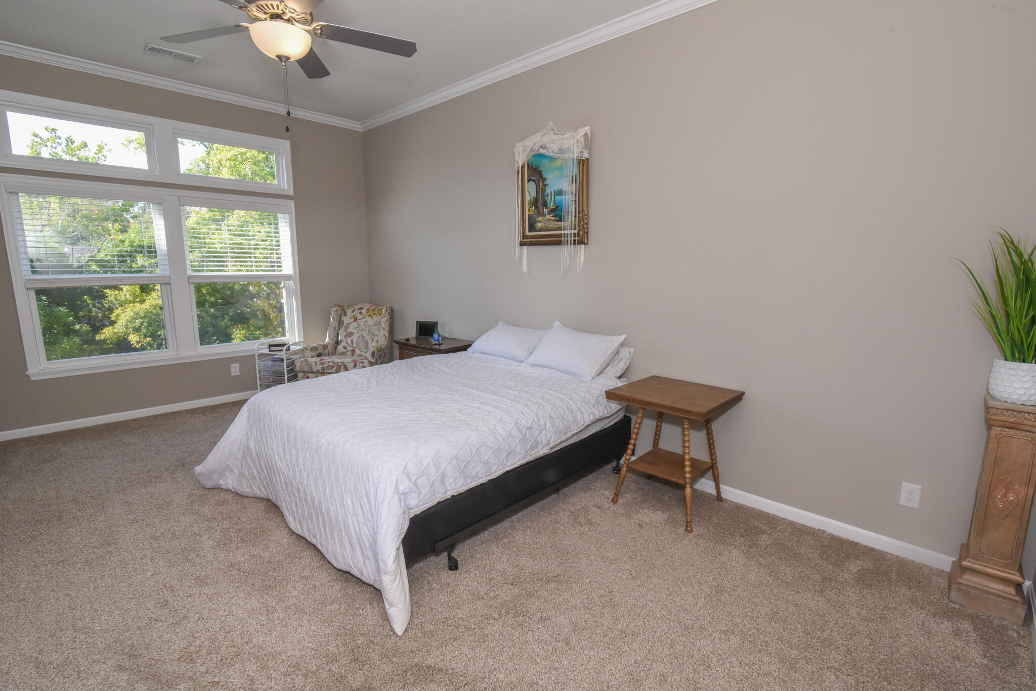 3005 Lodge View Court, 301