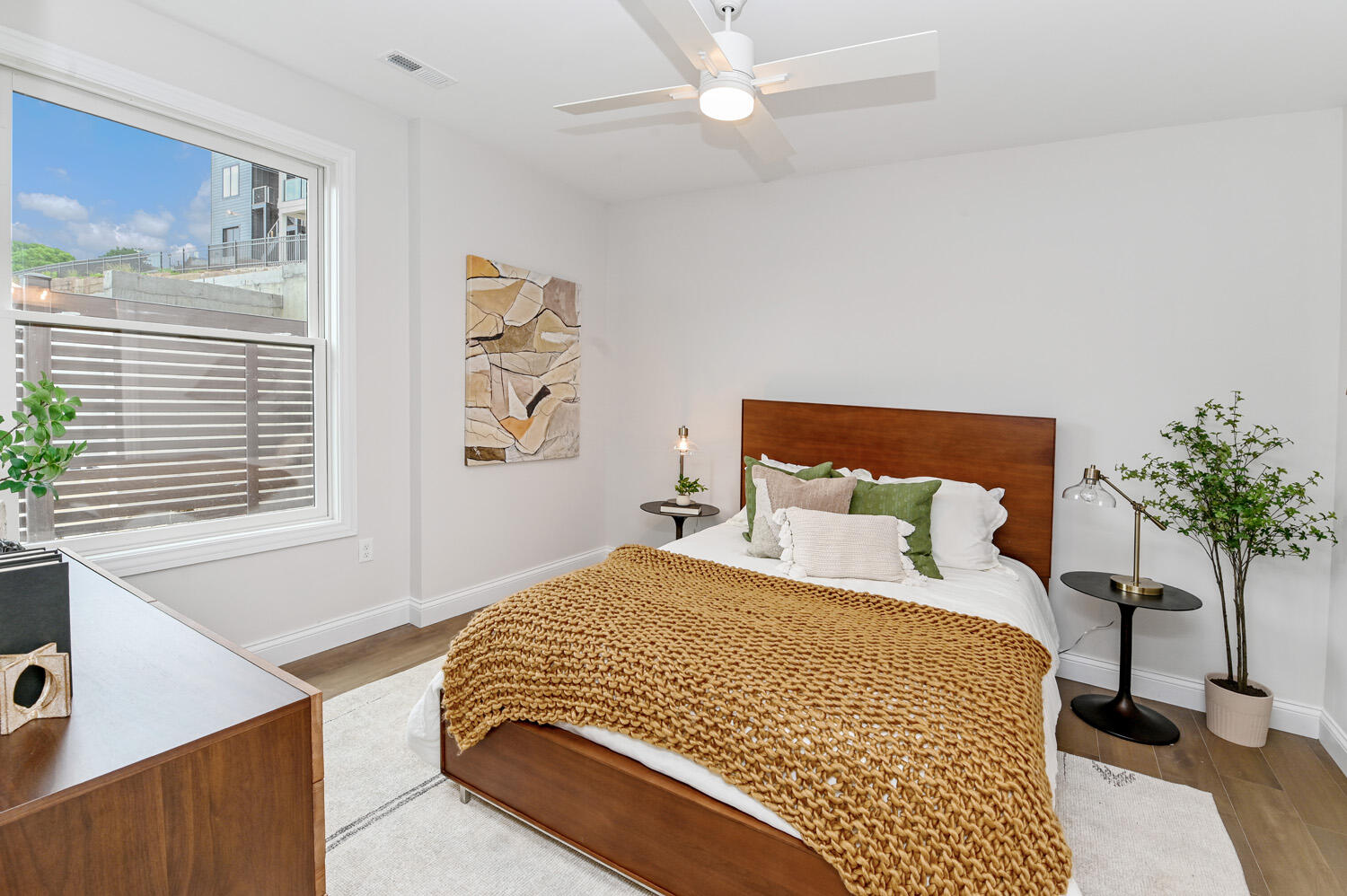 140 W 13th Street, Lot 18