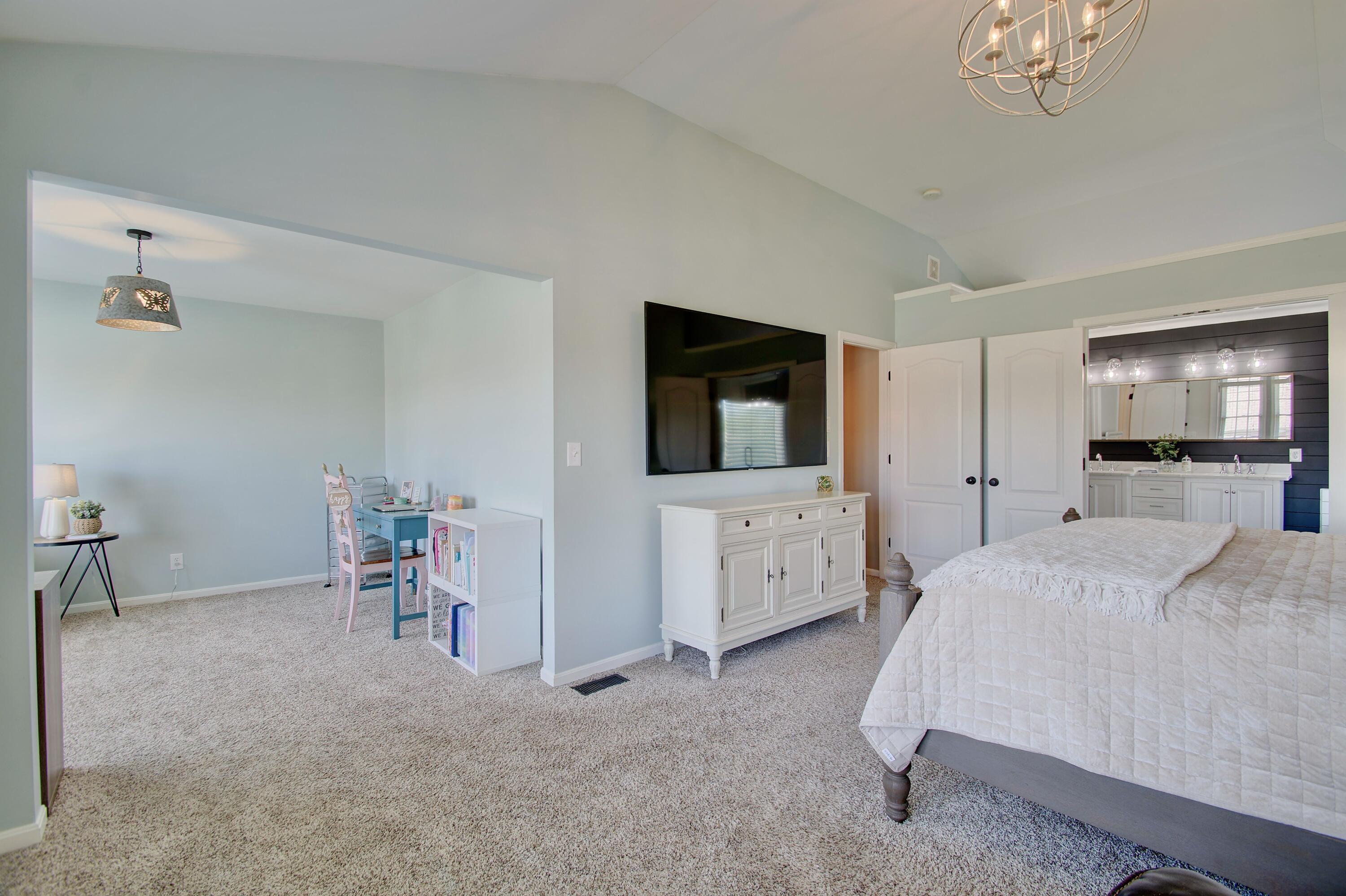 10203 Waterside Court