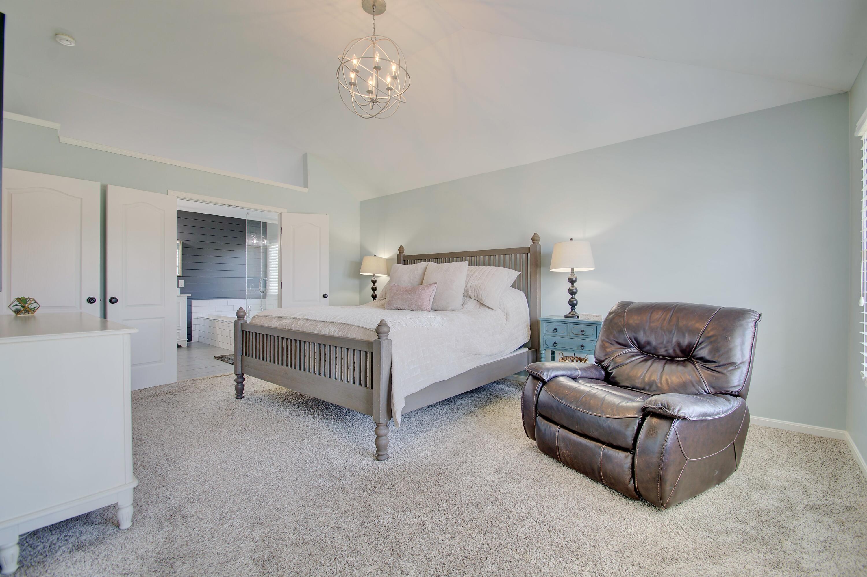 10203 Waterside Court