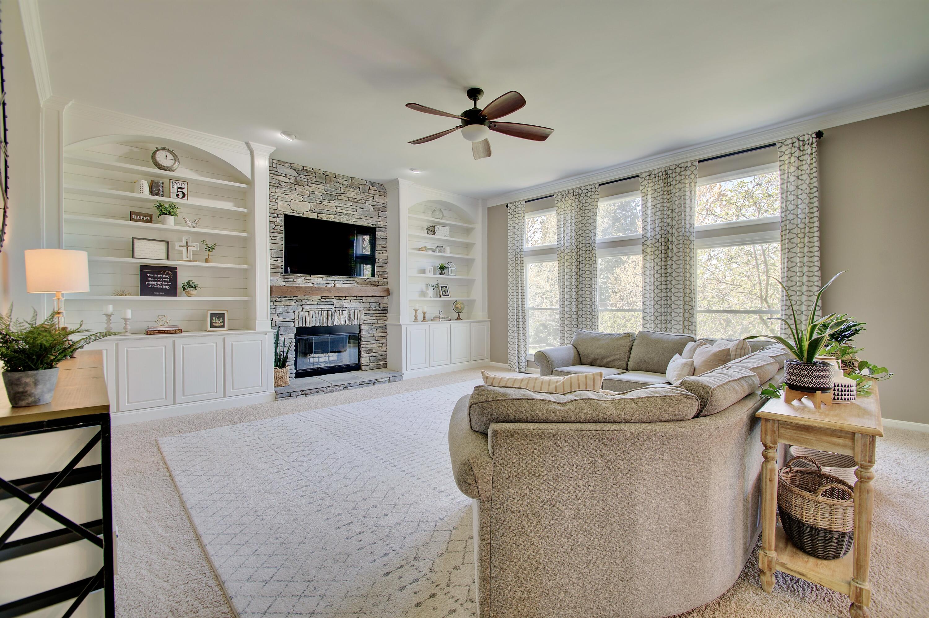 10203 Waterside Court