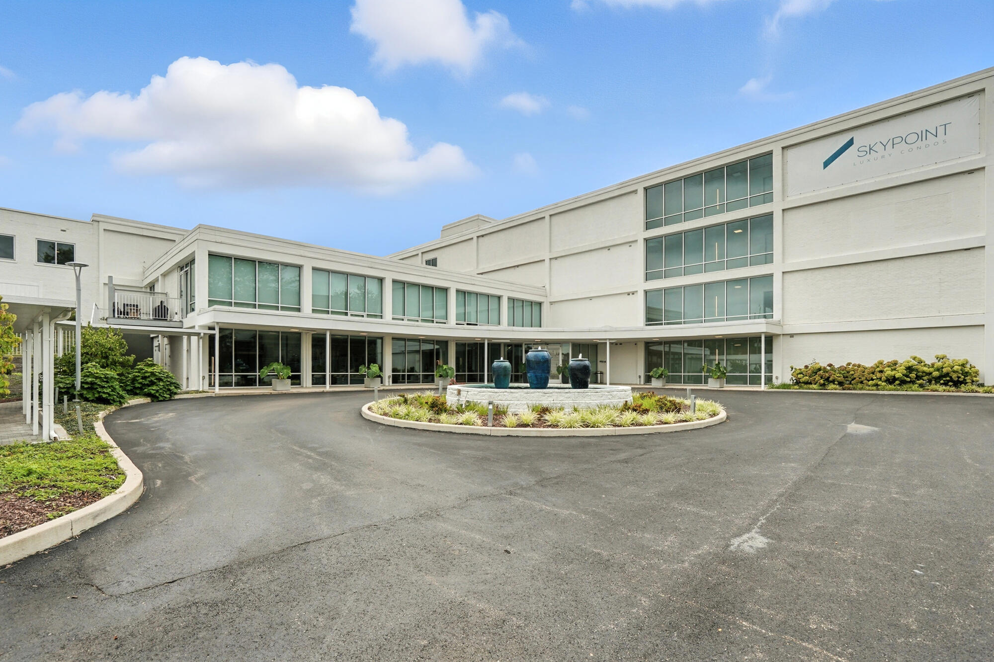 120 Main Street, 313 313