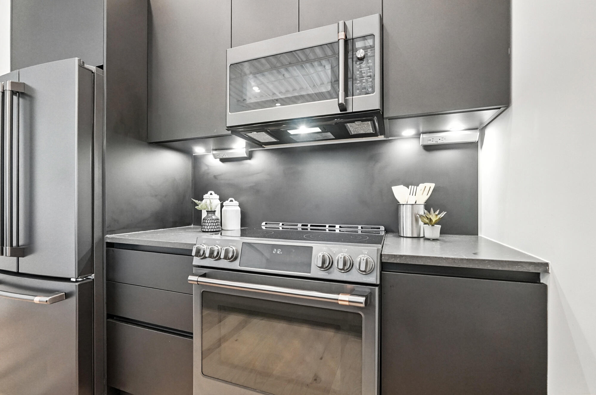 120 Main Street, 313 313