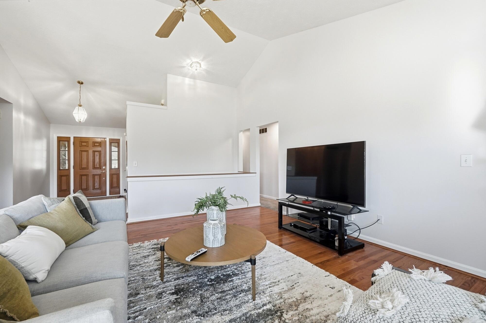 11279 Sheffield Lane, Walton