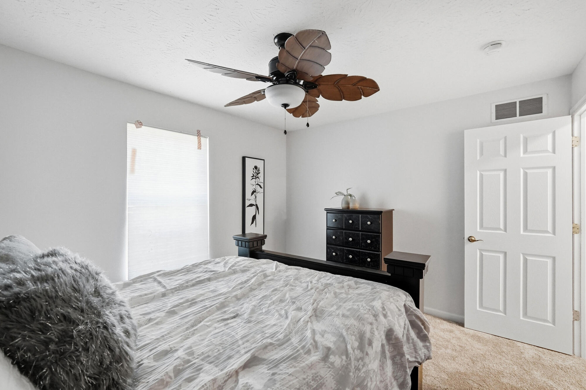 11279 Sheffield Lane, Walton