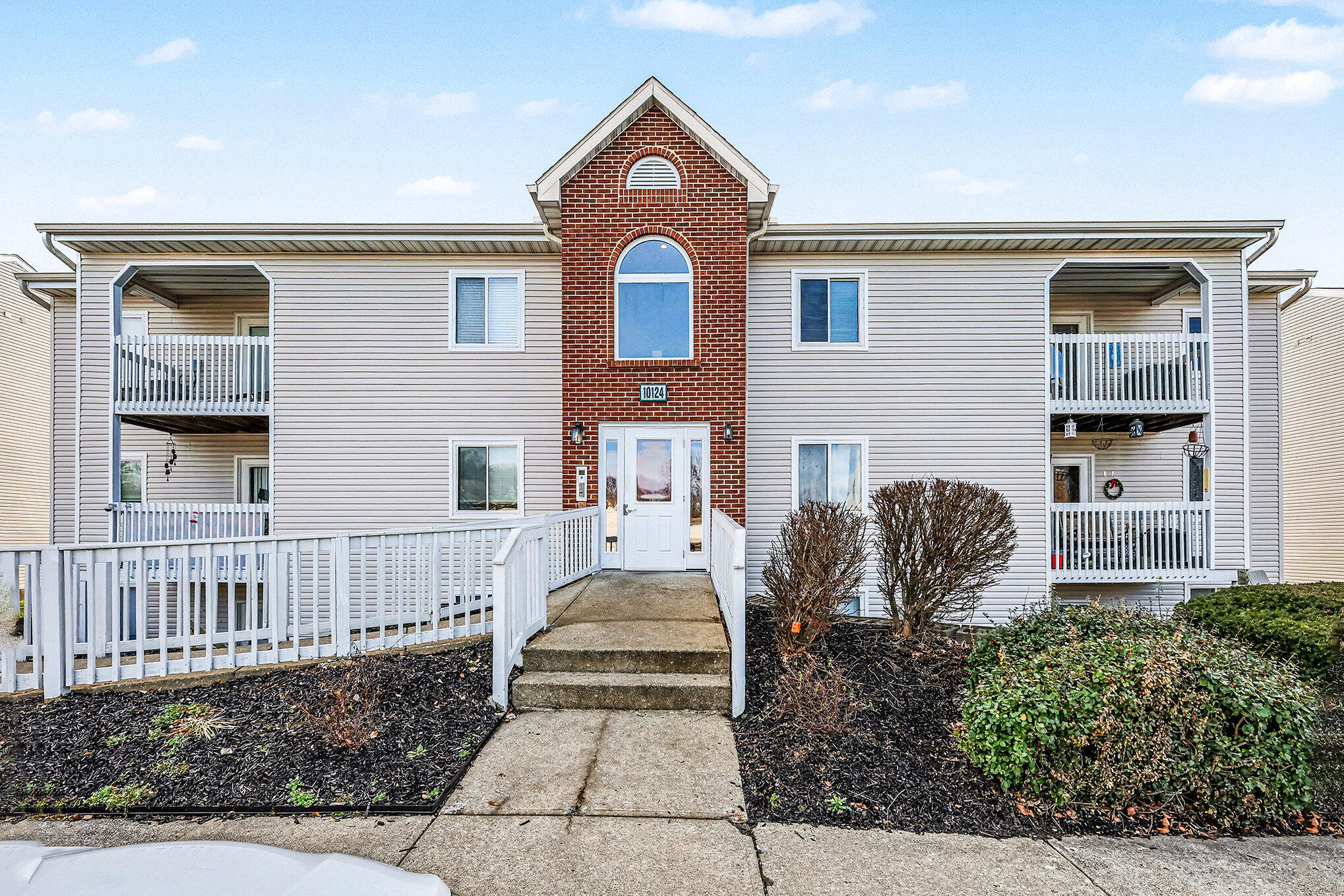 10124 Carnation Court, 7