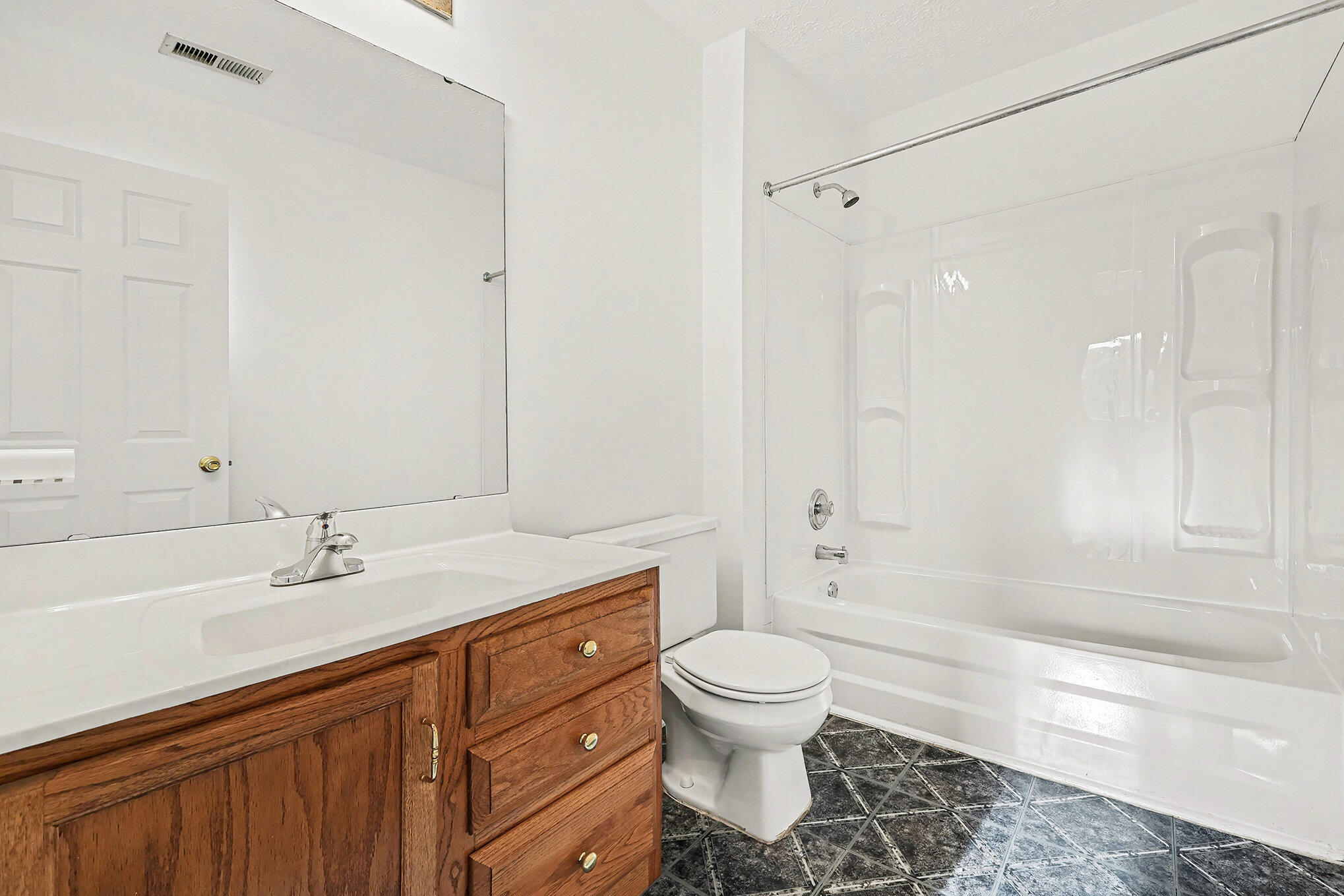 10124 Carnation Court, 7