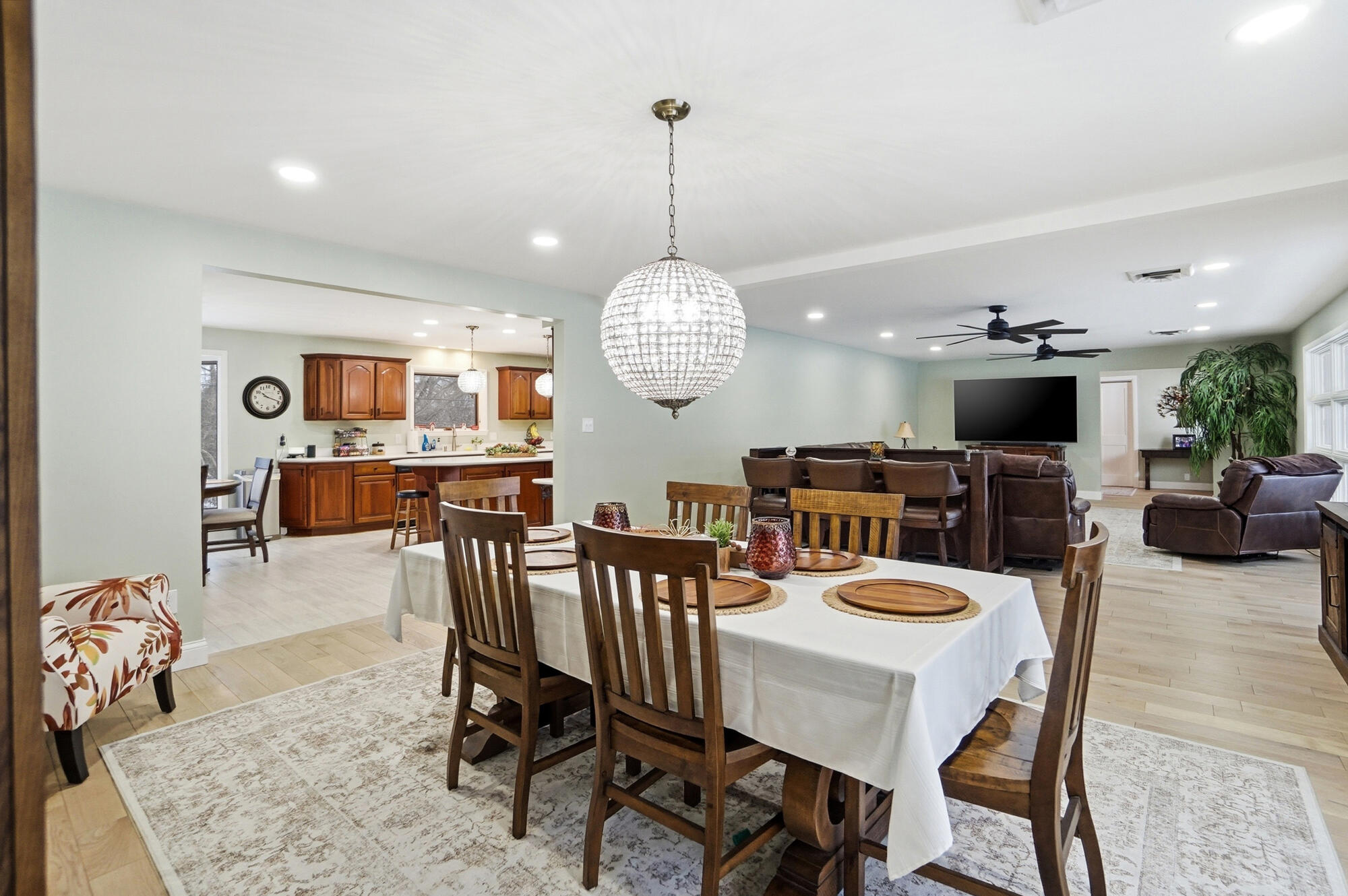 8 Paul Hesser Drive