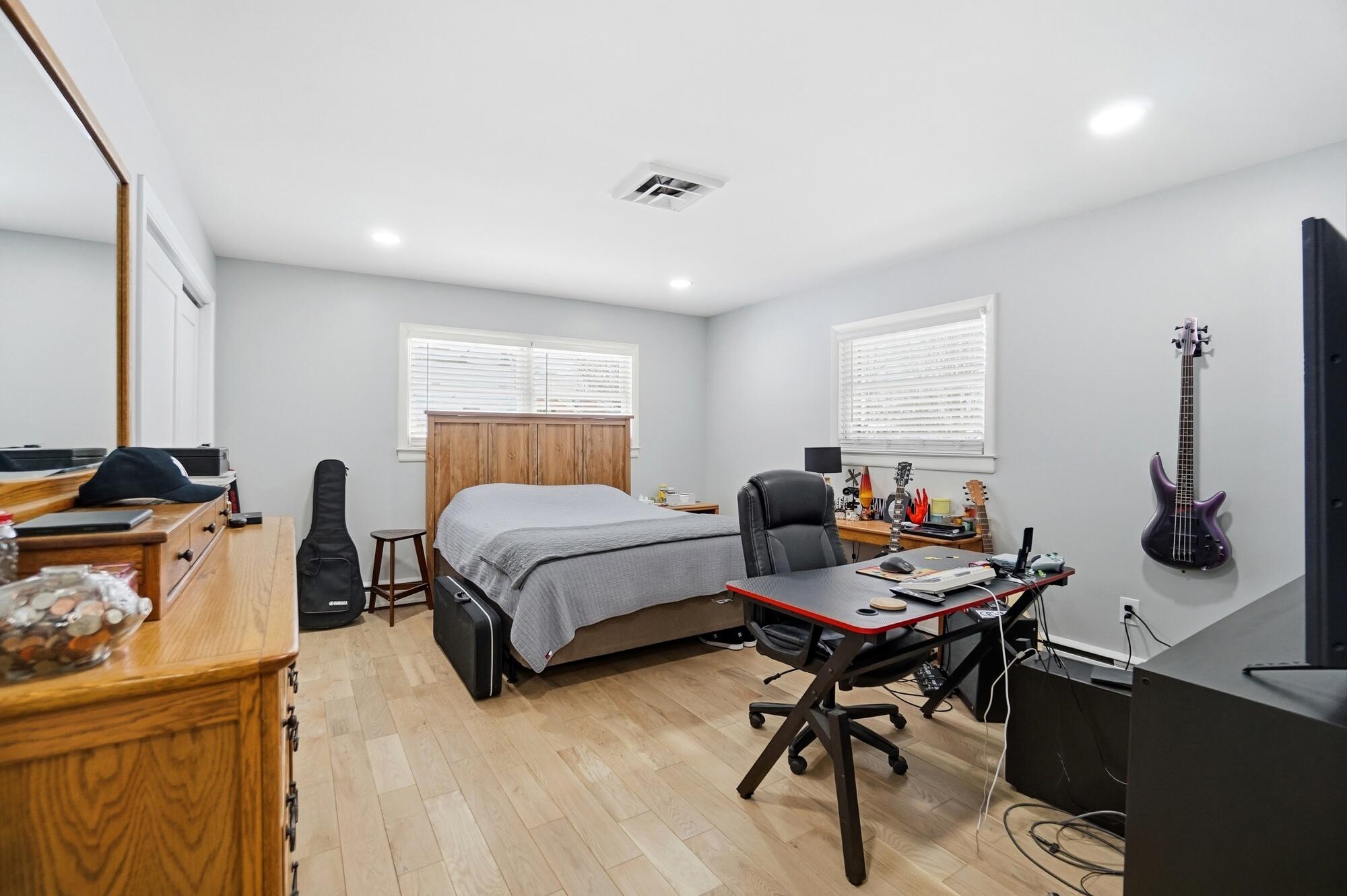 8 Paul Hesser Drive