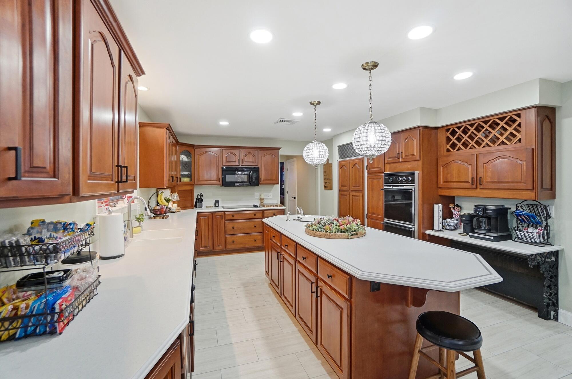 8 Paul Hesser Drive