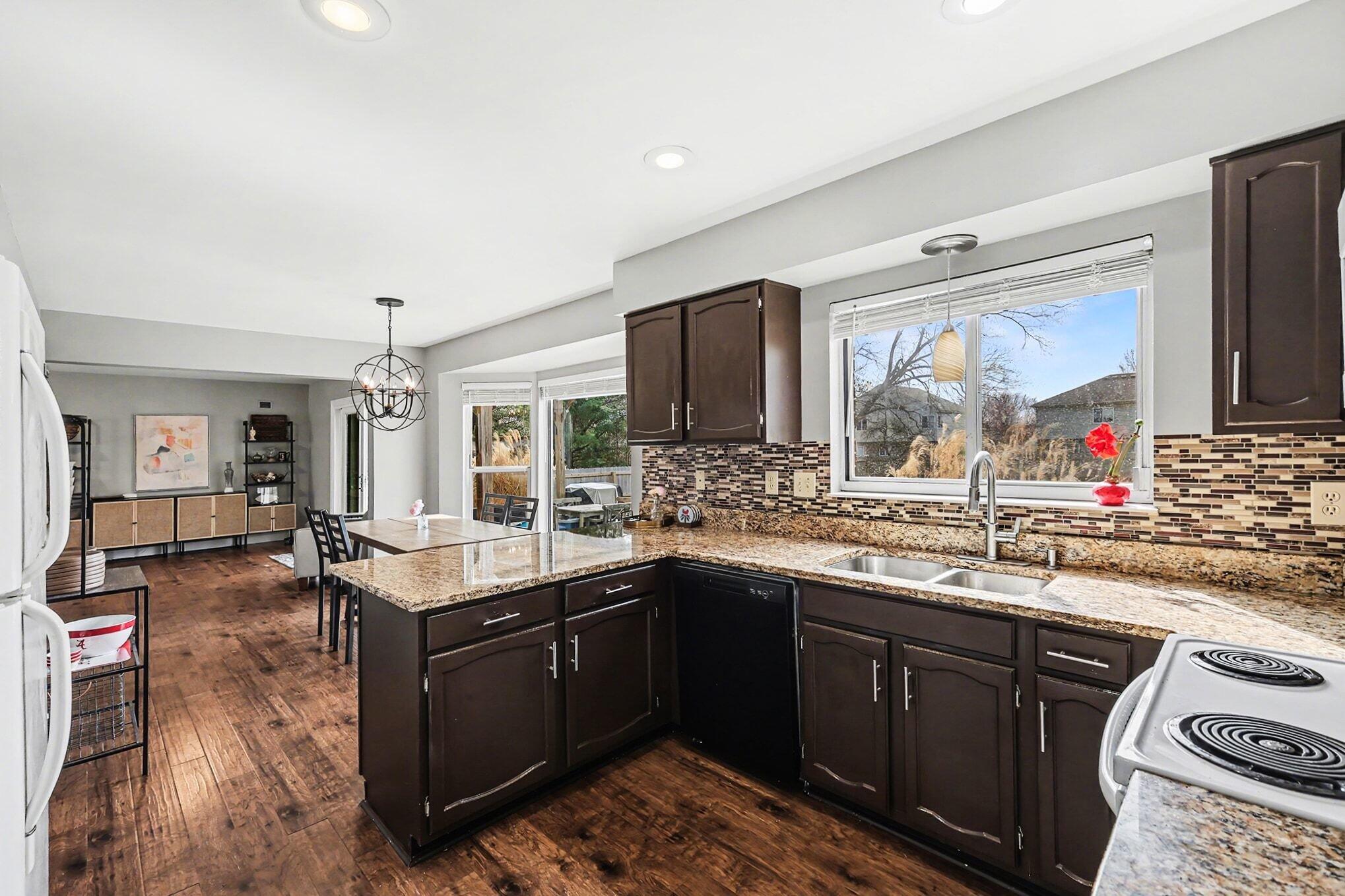 2131 Silverwood Court