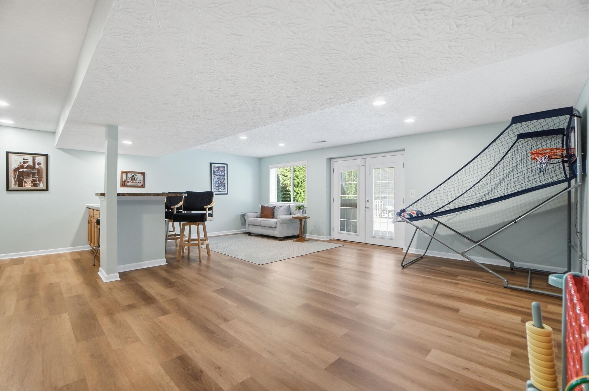 2130 Blankenbecker Drive