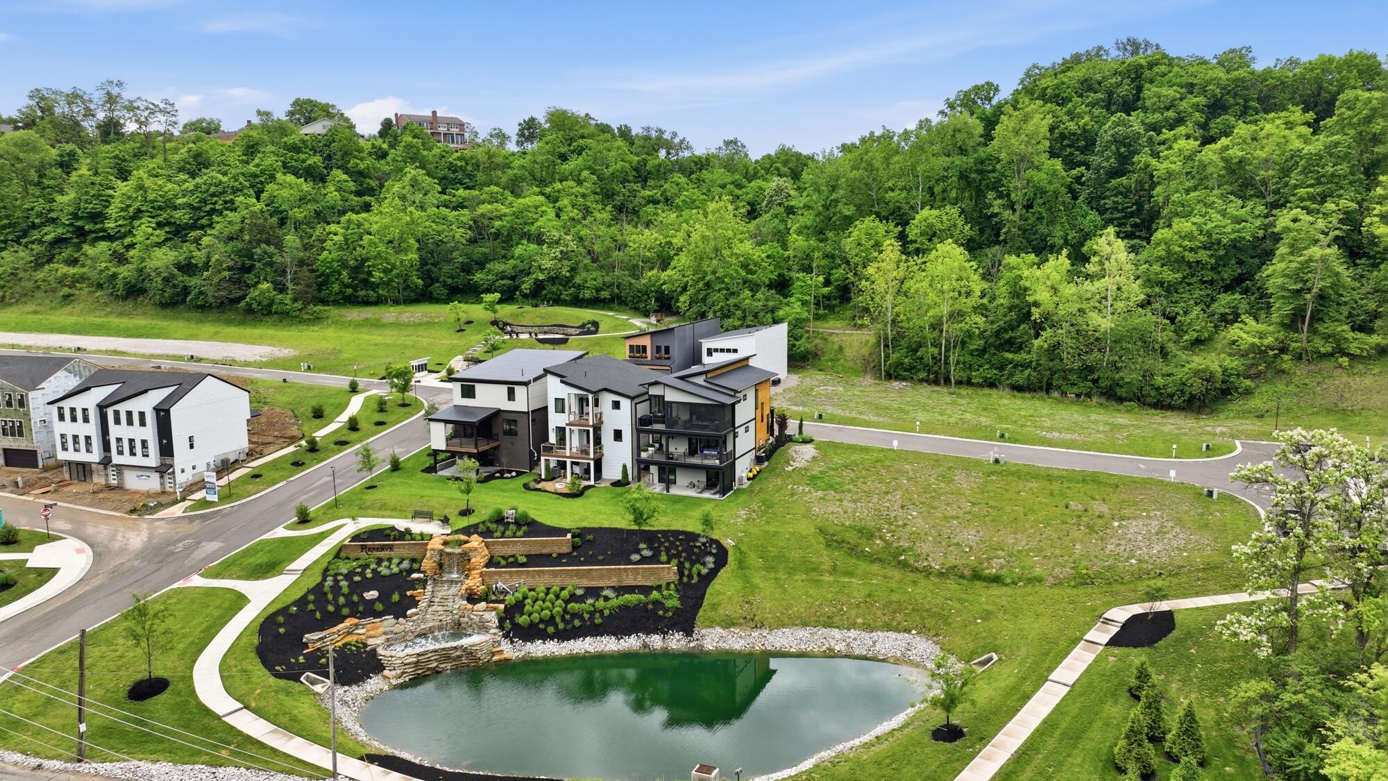 864 Belle Ridge Loop
