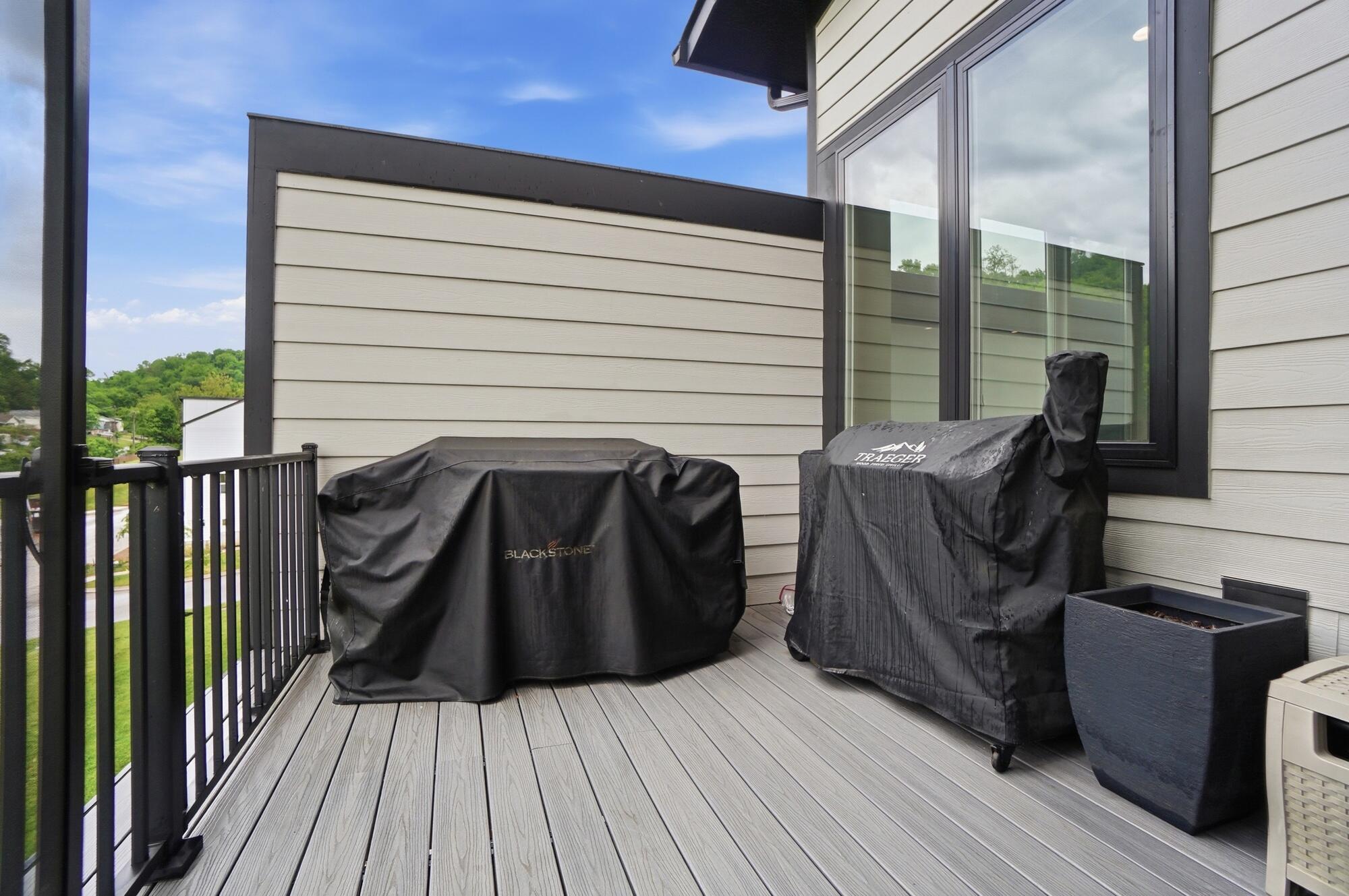 864 Belle Ridge Loop