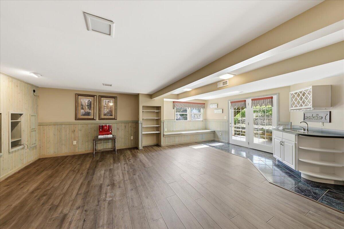 1839 Harmony Hill Drive
