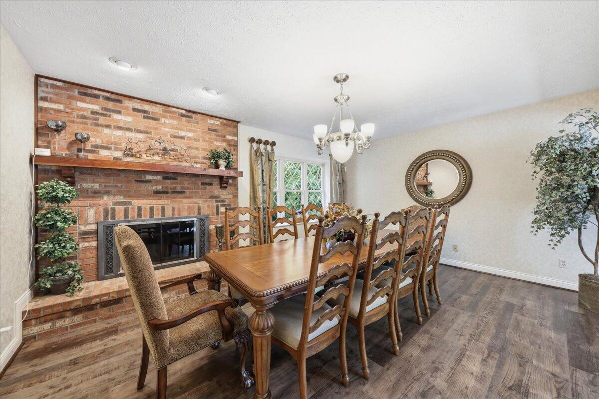 1839 Harmony Hill Drive