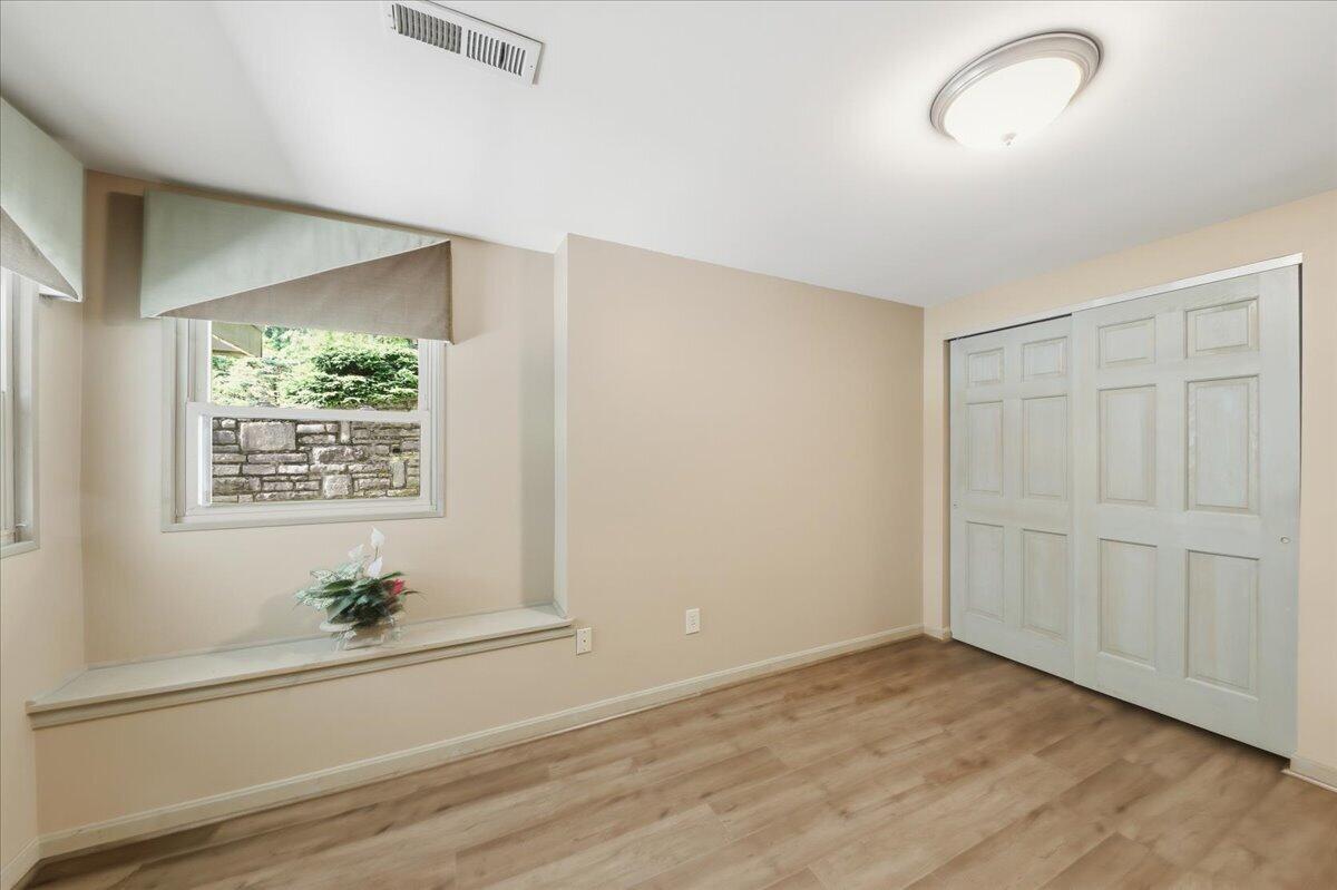 1839 Harmony Hill Drive
