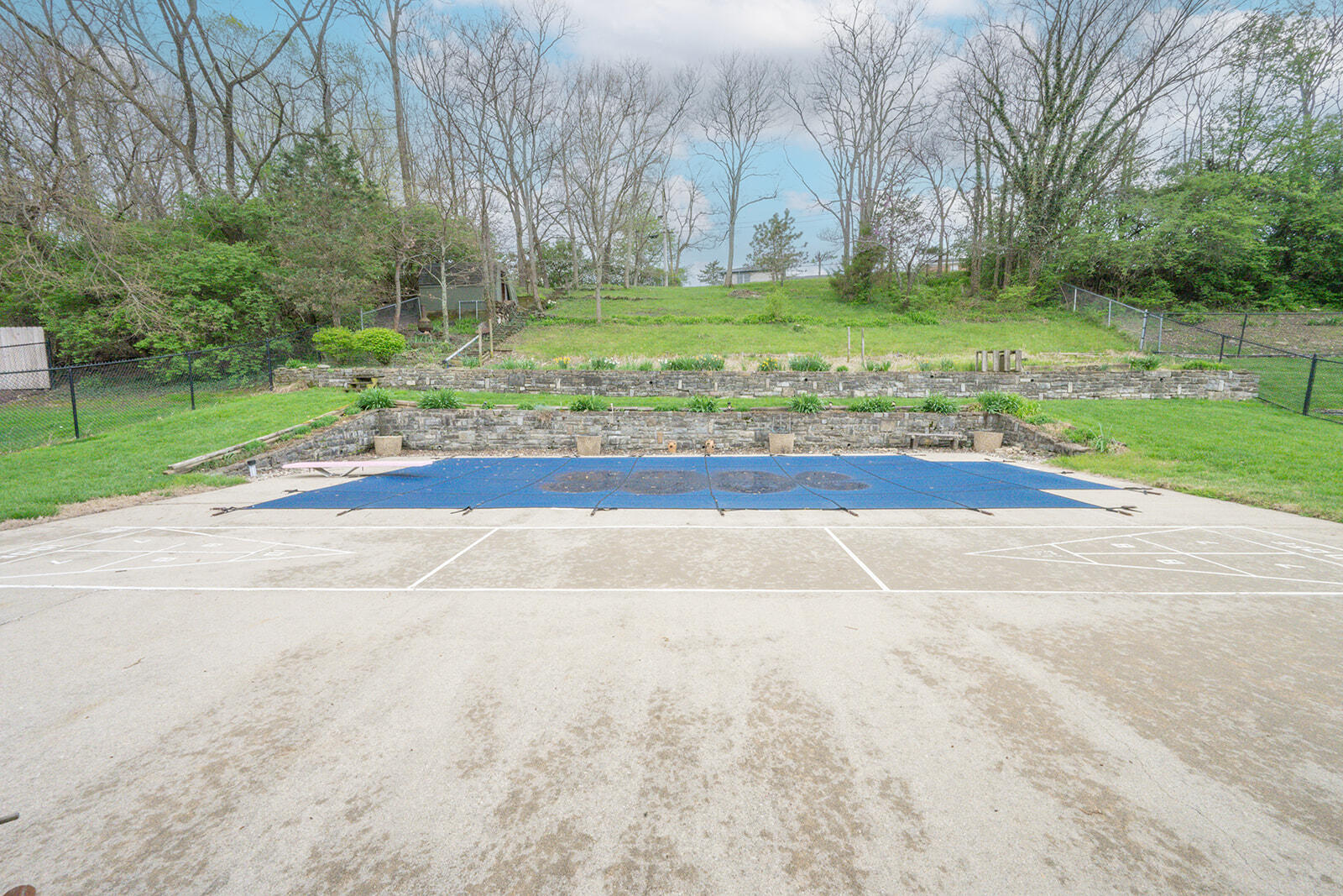 553 Beaumont Court