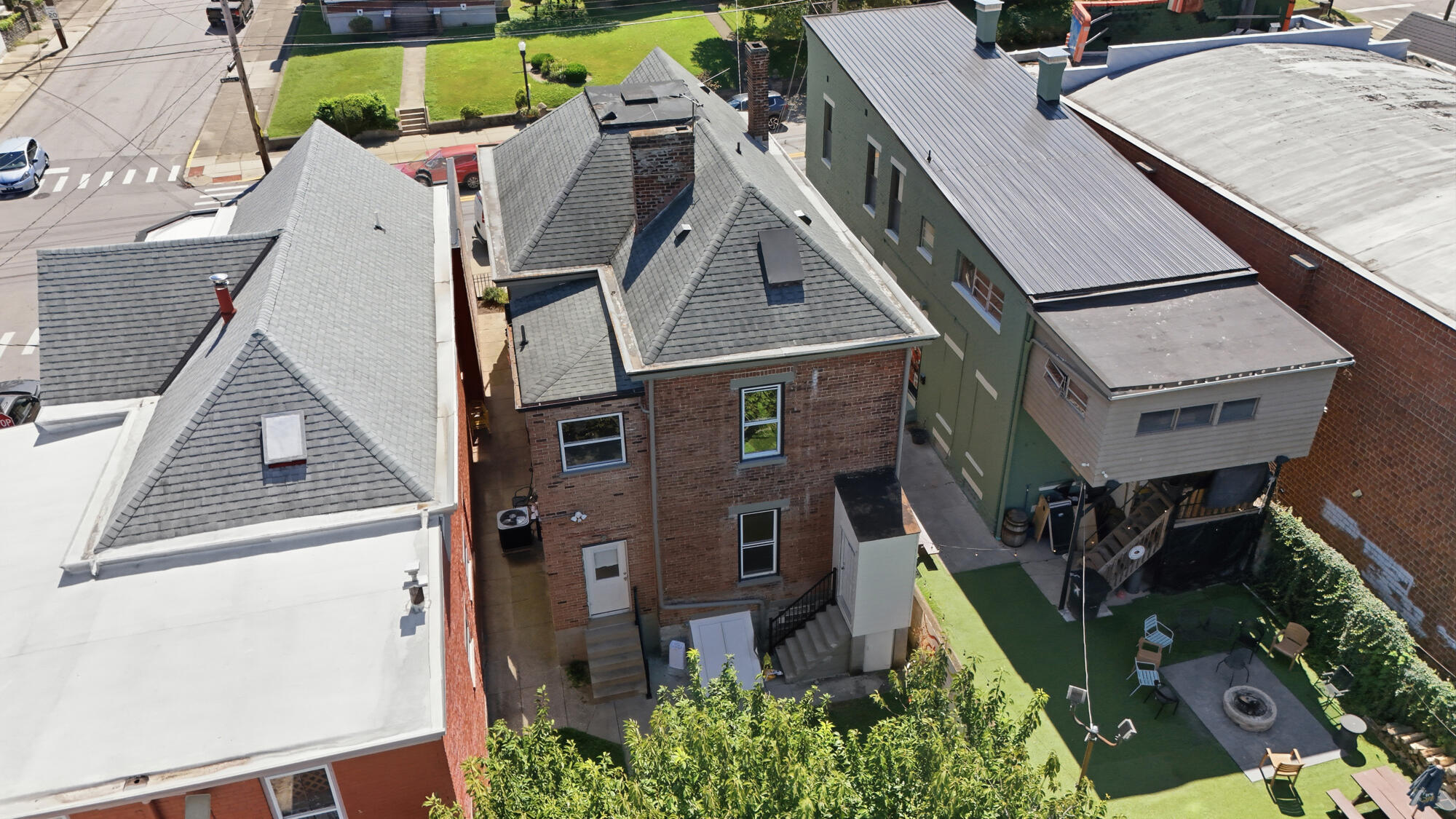 617 Fairfield Avenue