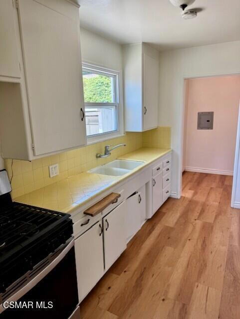 23039 Kathryn Avenue