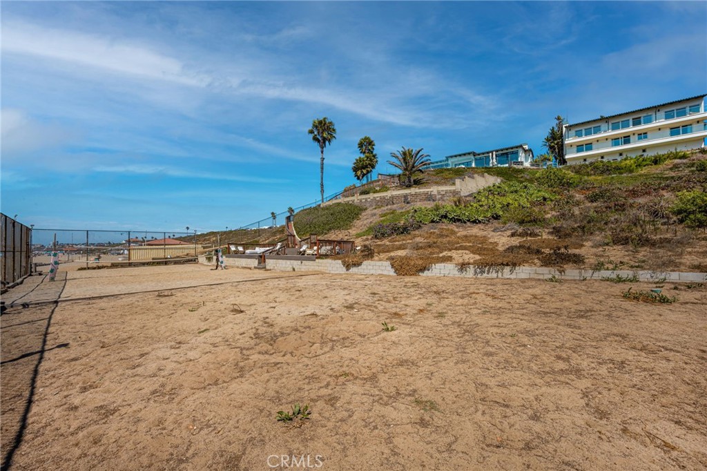 417 Paseo De La Playa