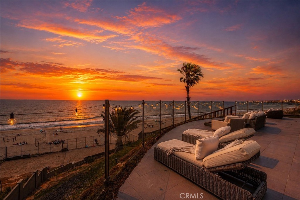 417 Paseo De La Playa
