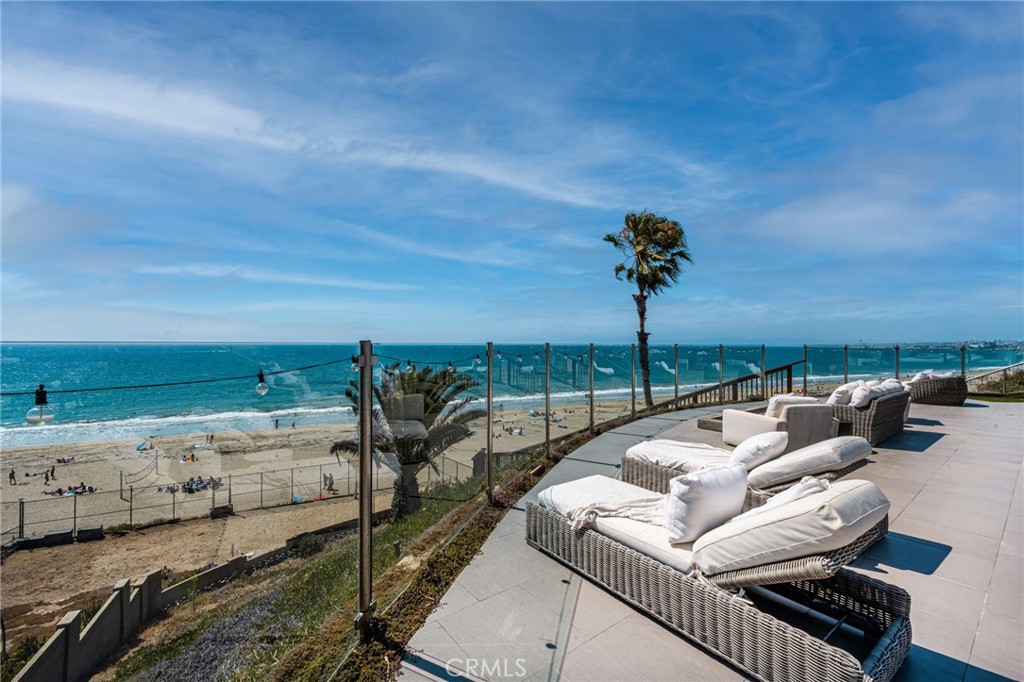 417 Paseo De La Playa