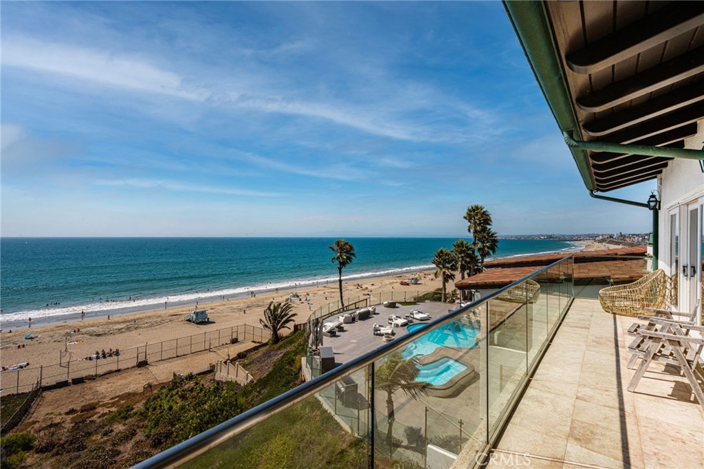 417 Paseo De La Playa