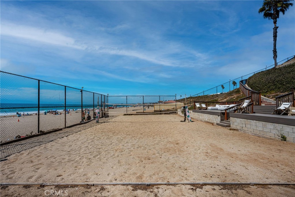 417 Paseo De La Playa