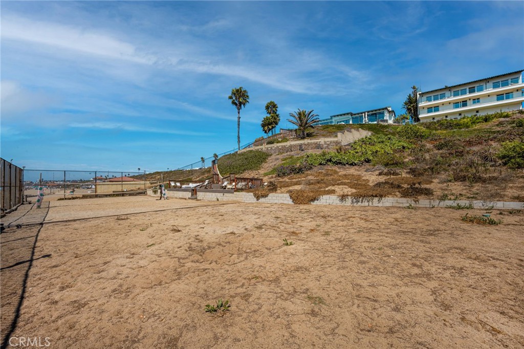 417 Paseo De La Playa