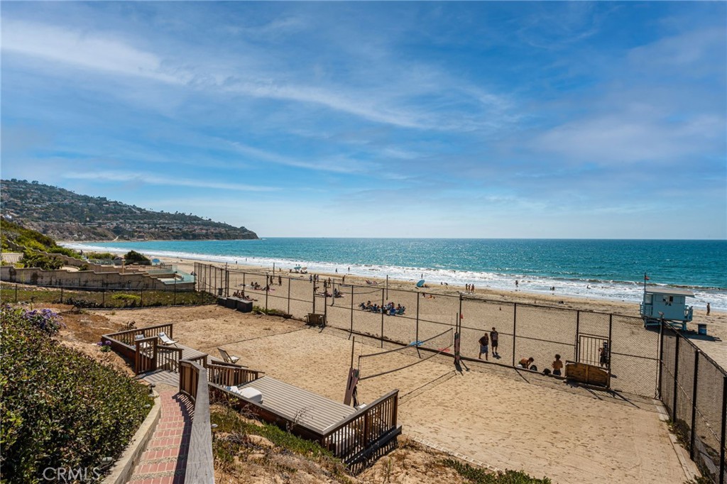 417 Paseo De La Playa