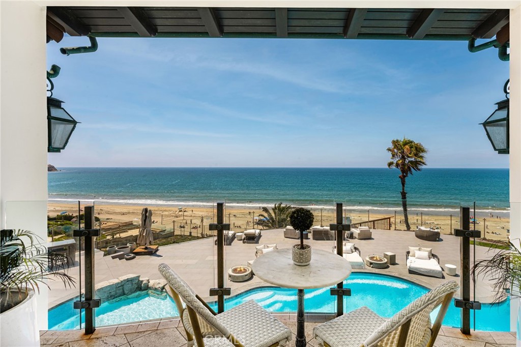 417 Paseo De La Playa