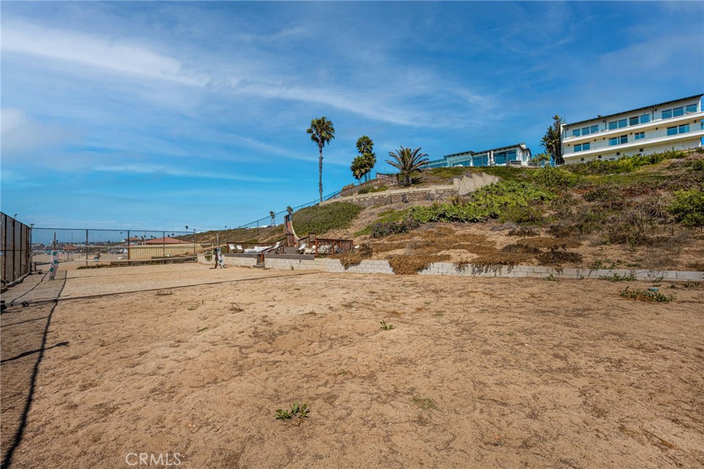 417 Paseo De La Playa