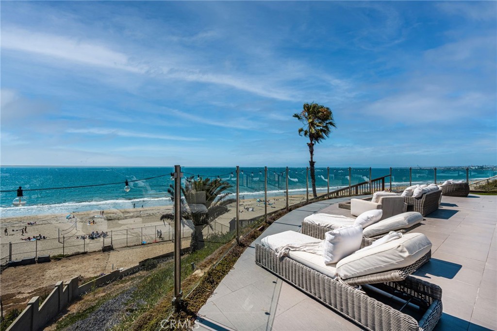 417 Paseo De La Playa