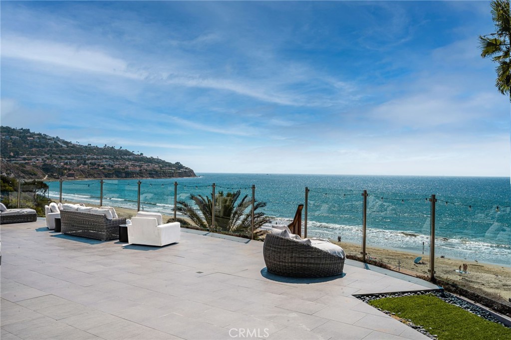 417 Paseo De La Playa