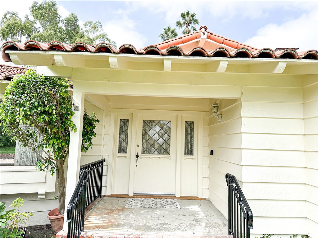 2424 Via Sonoma