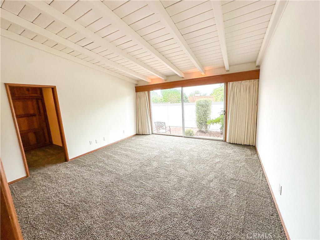 2424 Via Sonoma