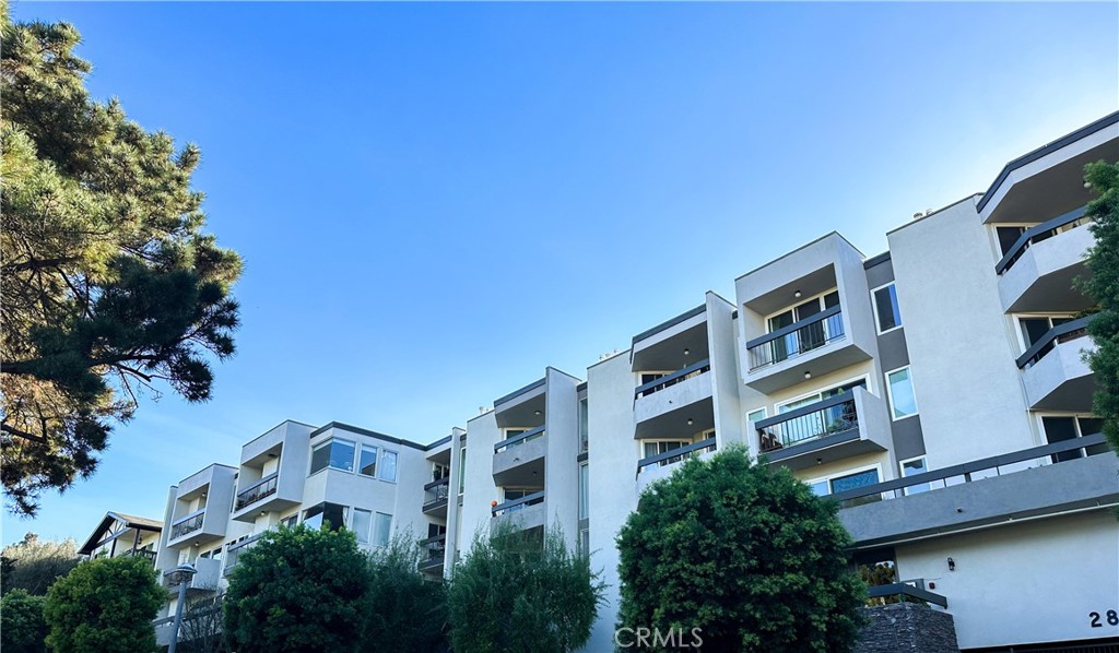28121 Highridge Road Unit: 311